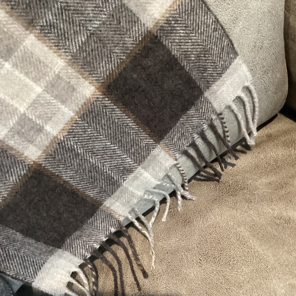 100% Soft Cashmere Wool scarf Italy 🍂🍁 - Picture 4 of 4